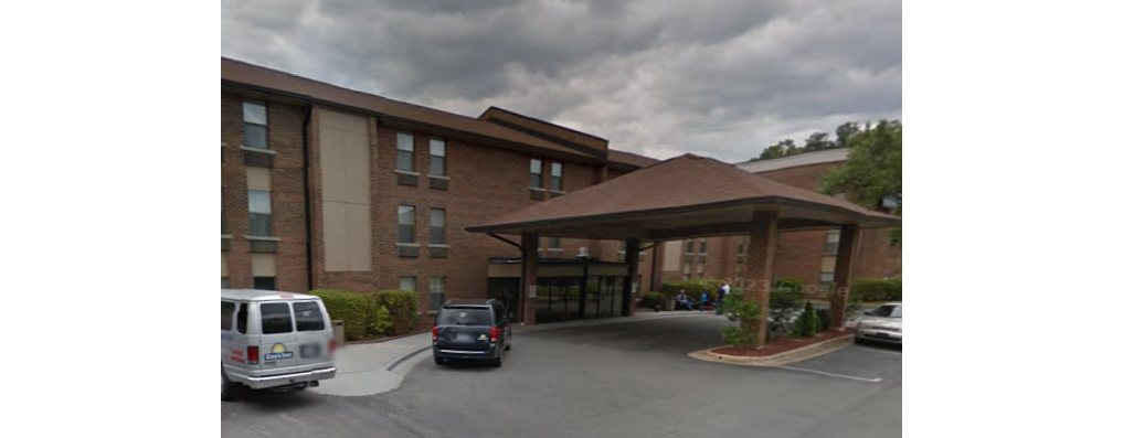 Airport: TST FCLT MDW- Uncovered Lot Background